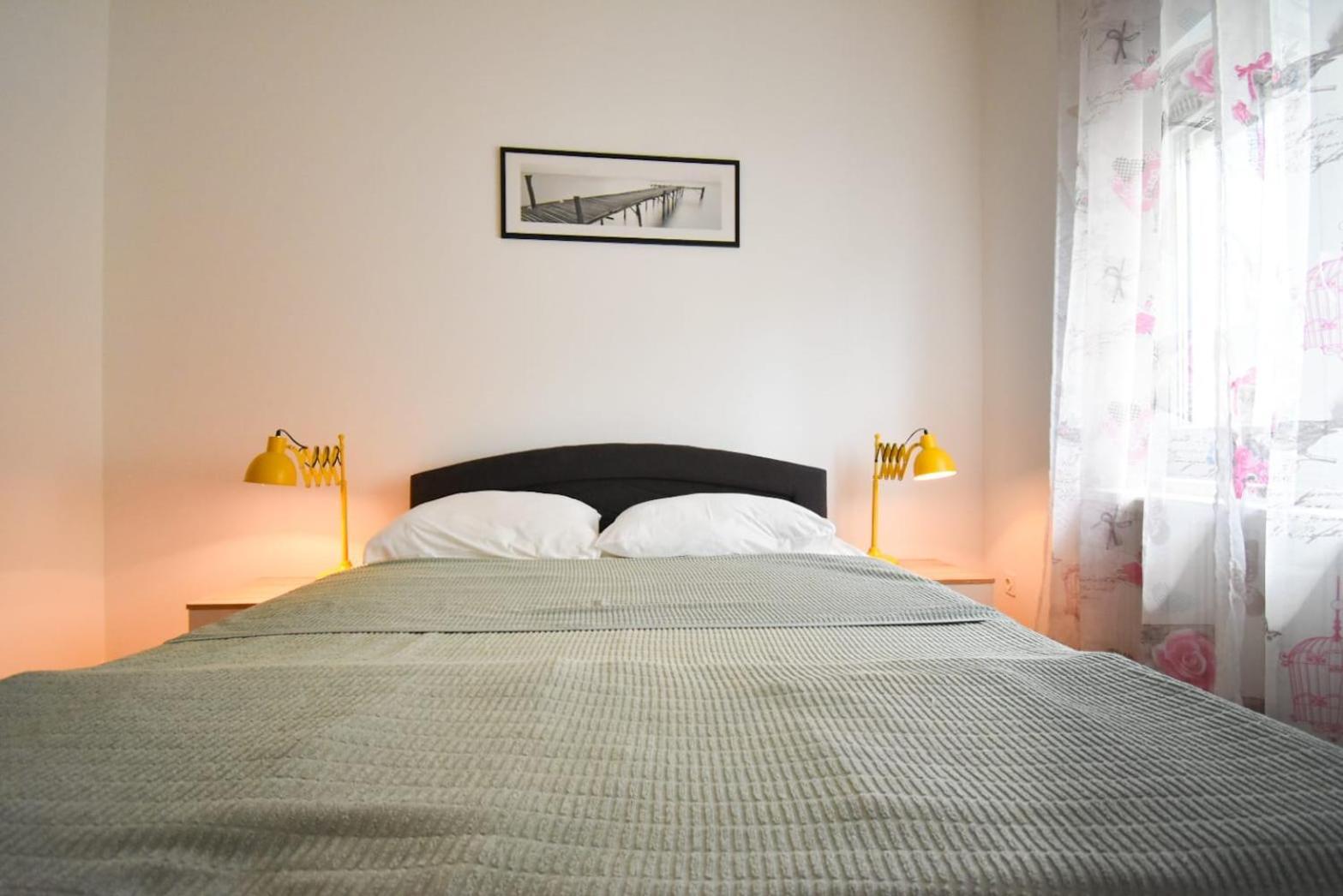 Yelena Rose West Apartment *