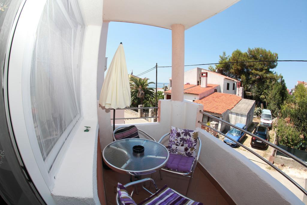 Yelena Rose West Apartment Zadar