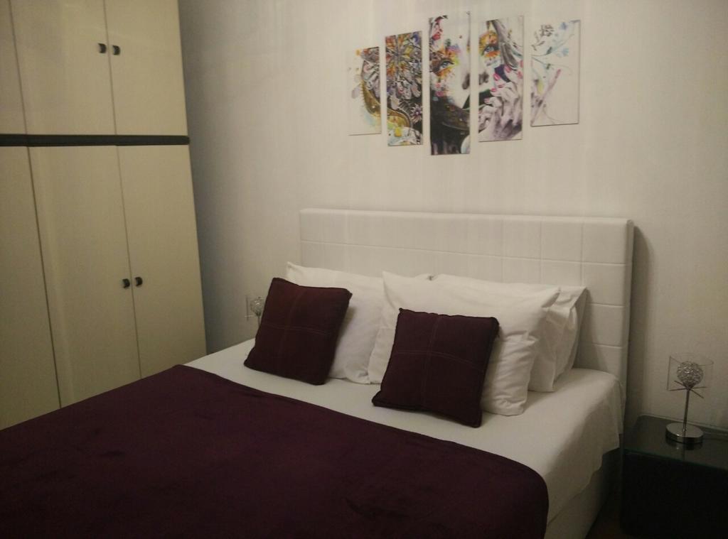 Yelena Rose West Apartment Zadar